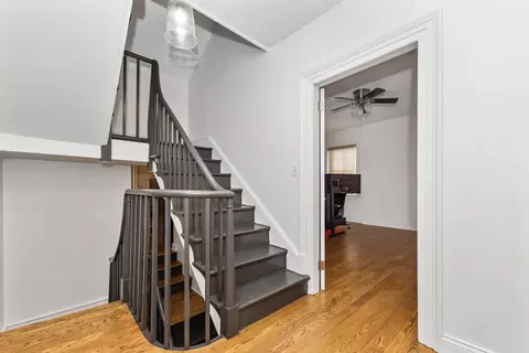 Entry Way - 302 Main St, Augusta, KY 41002 photo 3 of 5