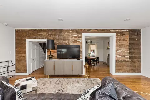 Living - 302 Main St, Augusta, KY 41002 photo 1 of 2