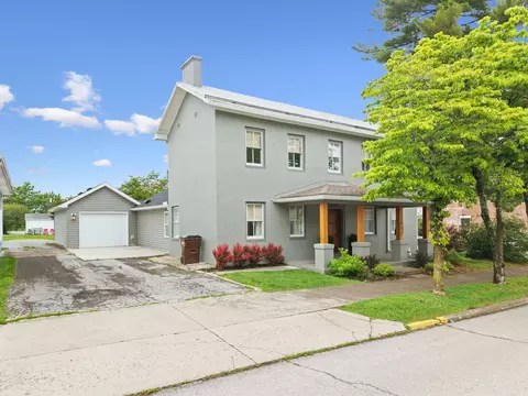 Exterior - 302 Main St, Augusta, KY 41002 photo 4 of 11