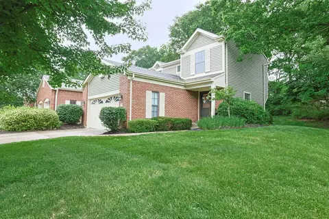 2419 Palmeadow Dr, Crestview Hills, KY 41017