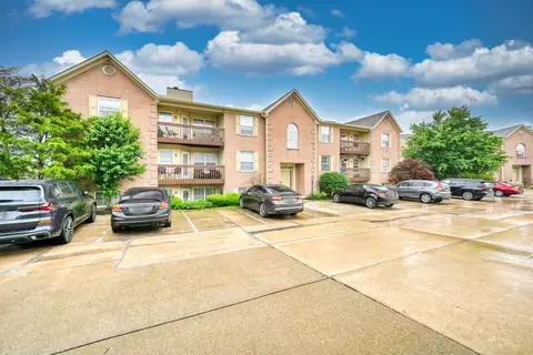 18 Highland Meadows Cir #6, Highland Heights, KY 41076