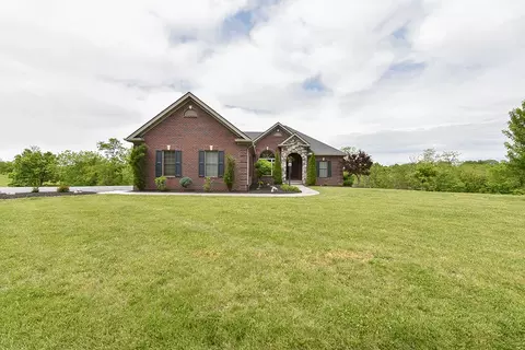 242 Belmont Rd, Brooksville, KY 41004