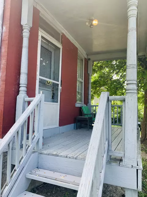 Exterior - 943 John St, Covington, KY 41016 photo 3 of 3