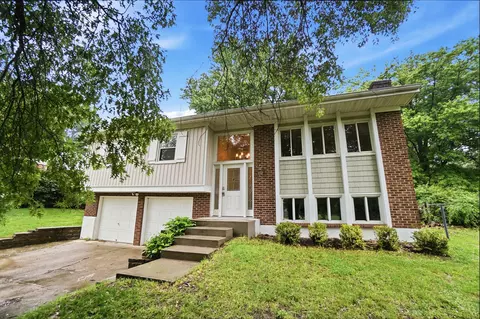 1071 Clubhouse Dr, Independence, KY 41051