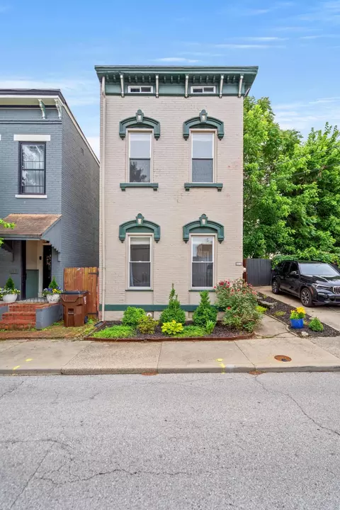 Exterior - 111 E 9th St, Covington, KY 41011 photo 7 of 7