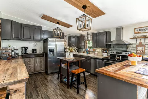 270 Eagle Ridge Dr, Dry Ridge, KY 41035