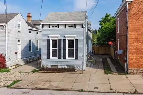 111 W 10th St, Newport, KY 41071