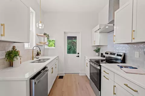 Kitchen - 408 E 18th St, Covington, KY 41014 photo 1 of 2
