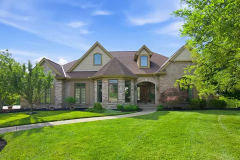 9 Queens View Ln, Newport, KY 41076