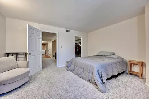 Bedroom - 128 E 5th St #7, Covington, KY 41011 photo 2 of 2