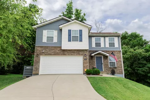 1899 Farmhouse Way, Florence, KY 41042