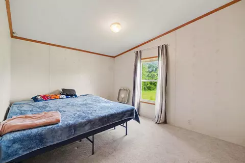 Bedroom - 2060 Augusta-minerva Rd, Augusta, KY 41002 photo 3 of 3