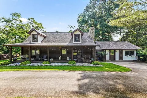 200 Whippoorwill Ln, Perry Park, KY 40363