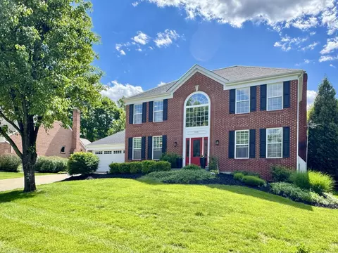 808 Winterberry Ct, Villa Hills, KY 41017