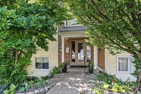 31 Rio Grande Cir #11, Florence, KY 41042