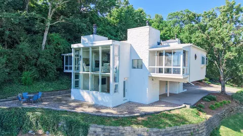 1109 River Hill Dr, Covington, KY 41011