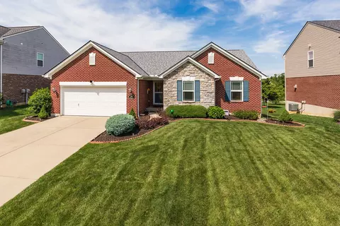 1365 Dominion Trl, Hebron, KY 41048