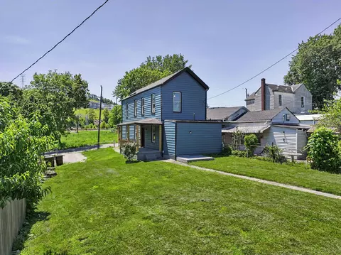 Exterior - 116 Oak St, Ludlow, KY 41016 photo 3 of 5