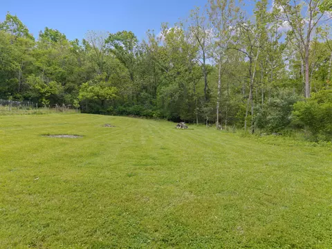 Exterior - 925 Lockmier Rd, Augusta, KY 41002 photo 7 of 12