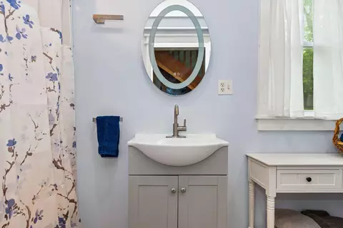 Bath - 925 Lockmier Rd, Augusta, KY 41002 photo 1 of 1