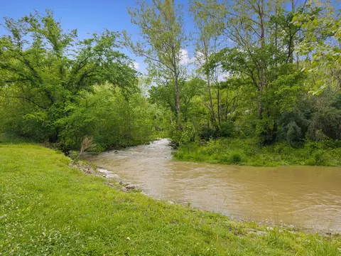 View/Area - 925 Lockmier Rd, Augusta, KY 41002 photo 3 of 10