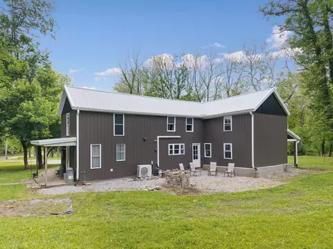 Exterior - 925 Lockmier Rd, Augusta, KY 41002 photo 5 of 12