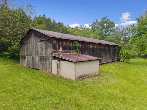 Exterior - 925 Lockmier Rd, Augusta, KY 41002 photo 11 of 12