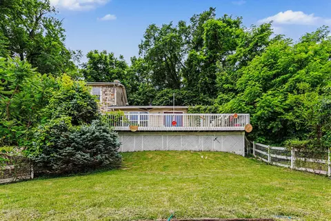 Exterior - 103 River Rd, Covington, KY 41016 photo 5 of 5