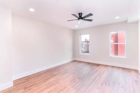 Living - 11 E 9th St, Covington, KY 41011 photo 4 of 4