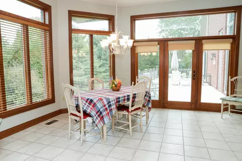 Dining - 968 Woodchuck Dr, Villa Hills, KY 41017 photo 2 of 2
