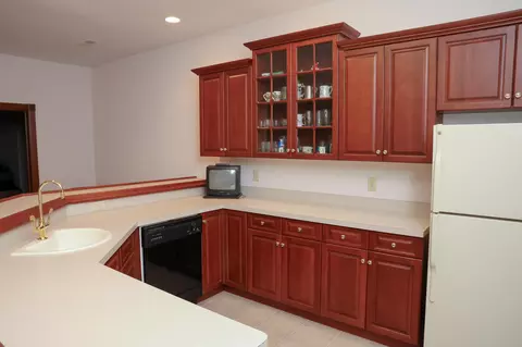 Kitchen - 968 Woodchuck Dr, Villa Hills, KY 41017 photo 5 of 5