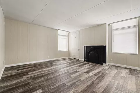 Living - 716 Lewis St, Covington, KY 41011 photo 1 of 5