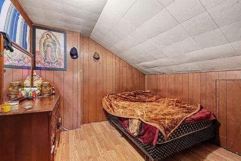 Bedroom - 716 Lewis St, Covington, KY 41011 photo 1 of 4