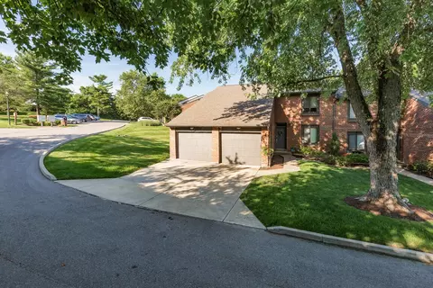 4064 Edgelake Ct, Villa Hills, KY 41017