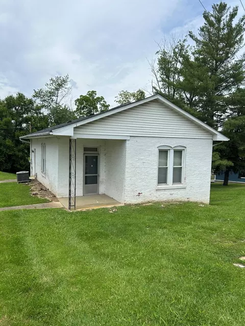 302 N Main St, Owenton, KY 40359