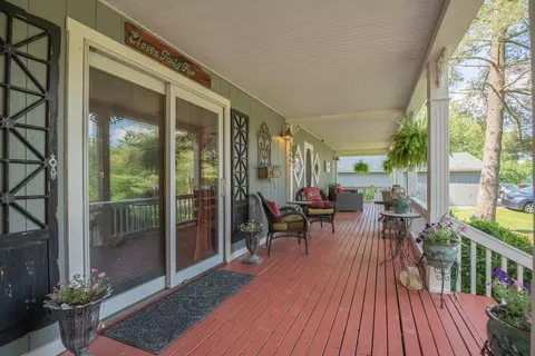 Exterior - 1145 Hillandale Rd, Sanders, KY 41083 photo 12 of 14