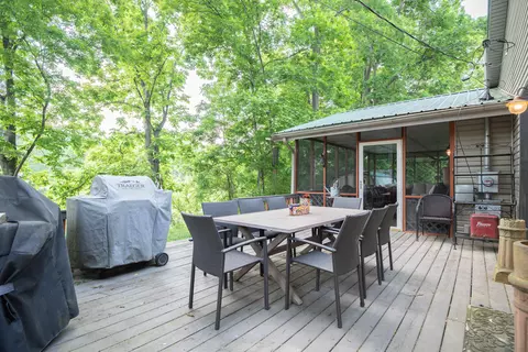 Exterior - 1145 Hillandale Rd, Sanders, KY 41083 photo 7 of 14