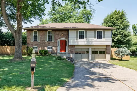 1820 Pioneer Blvd, Burlington, KY 41005