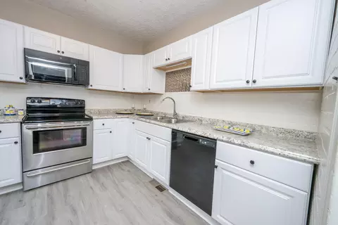 303 E 21st St, Covington, KY 41014 photo 18