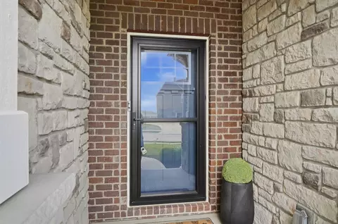 Entry Way - 3910 Eagleledge Ct, Independence, KY 41051 photo 1 of 5