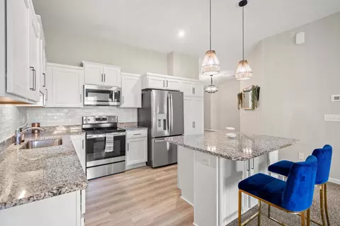 Kitchen - 2371 Piazza Rdg, Covington, KY 41017 photo 3 of 3