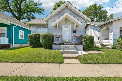 26 W 30th St, Latonia, KY 41015