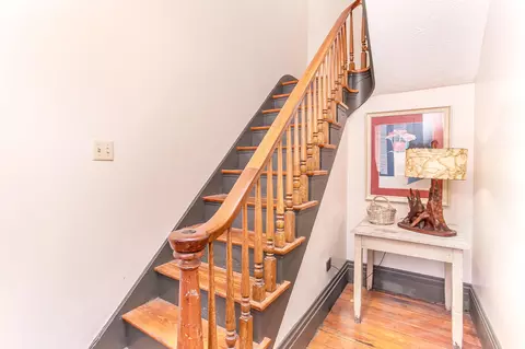 Entry Way - Undisclosed, Covington, KY 41011 photo 1 of 2
