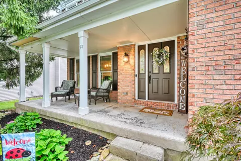 21 Thorne Hill Dr, Florence, KY 41042