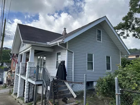 911 Worth St, Covington, KY 41011
