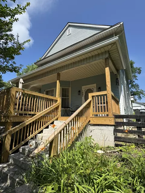 138 W French Ave, Burnside, KY 42519