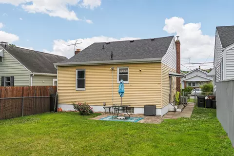 Exterior - 533 Laurel St, Ludlow, KY 41016 photo 5 of 6