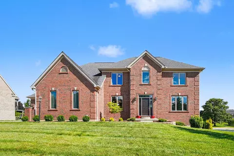 989 Reigh Count Dr, Union, KY 41091