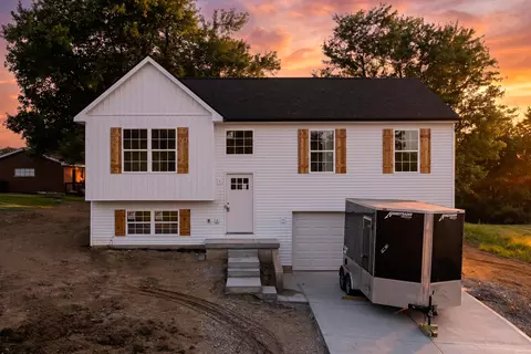 102 Avalon Dr, Williamstown, KY 41097