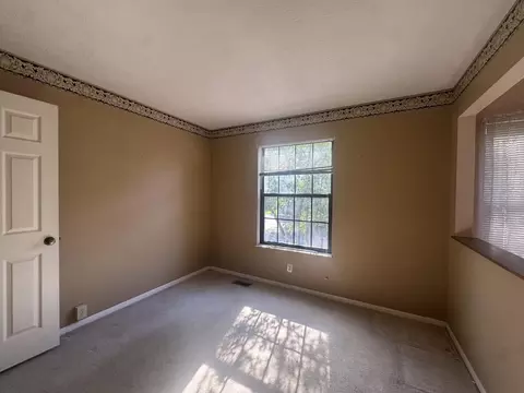 Bedroom - 2446 Palmeadow Dr, Crestview Hills, KY 41017 photo 2 of 2